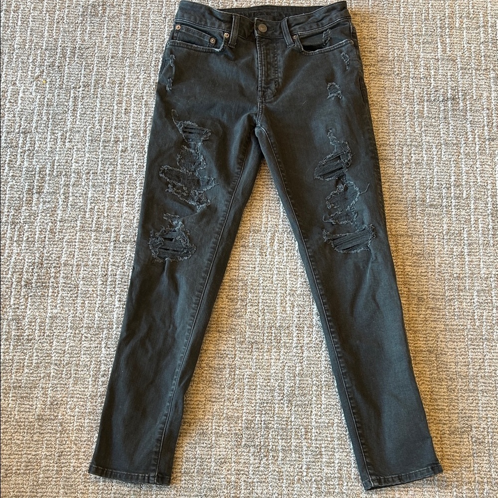 American Eagle Outfitters Black Distressed Skinny Jeans 28